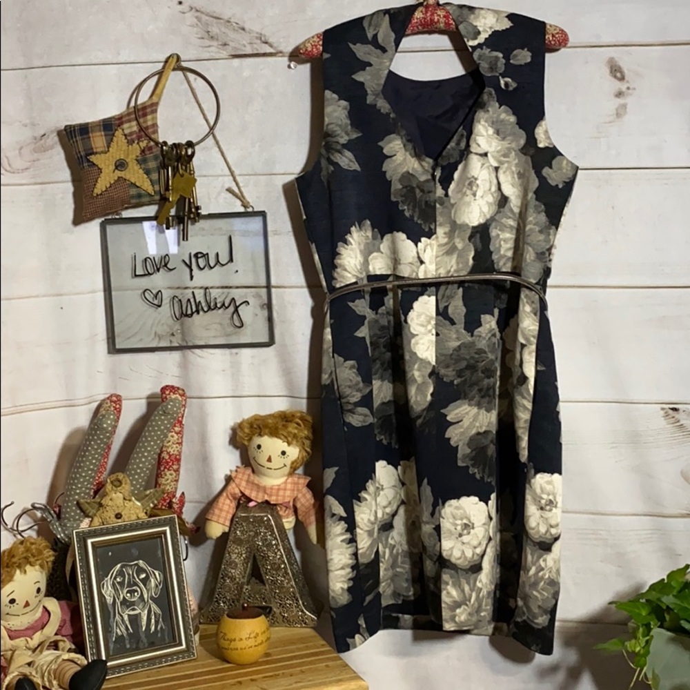 Eliza J; Floral; Midi; Shift; Dress; 14 - Picture 2 of 7